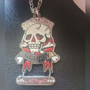 Ed Hardy Death or Glory Skull Pendant Necklace, VGUC
